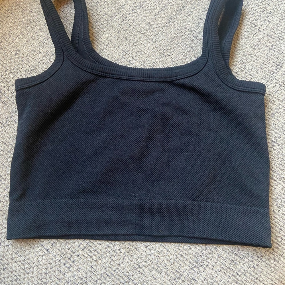 Black Ribbed Women's Crop Top